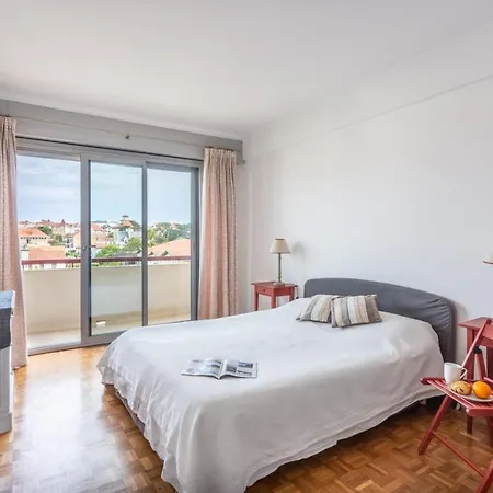 Victoria Keyweek With Terrace In Close To The Beach